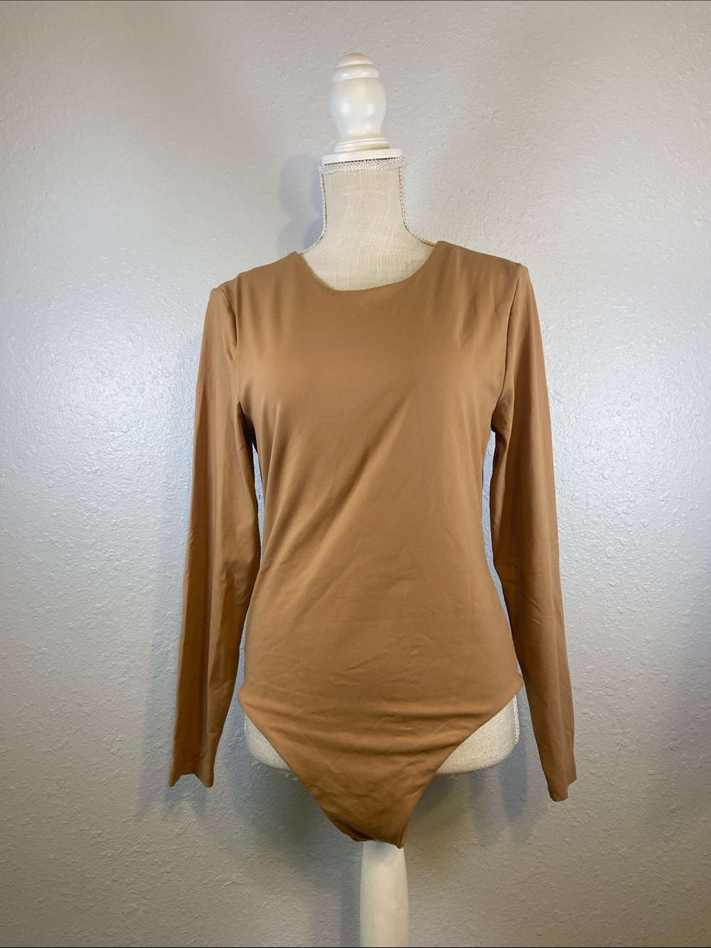 Nuuds Brown Long Sleeve Crewneck Bodysuit Size Large